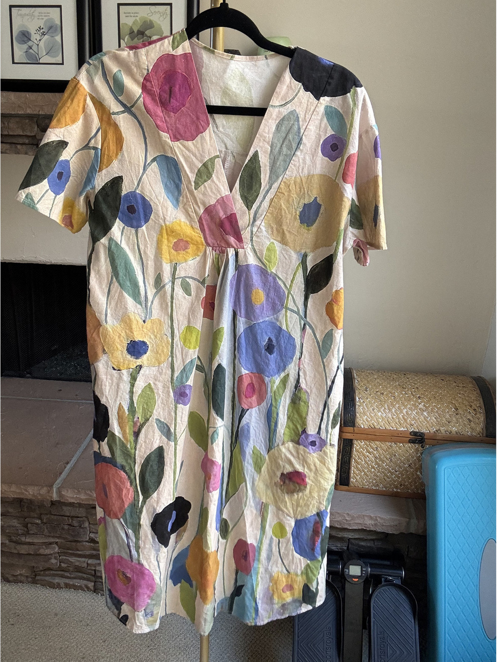 Serena Sydney Short-sleeve multi-color floral linen-blend midi Size Medium